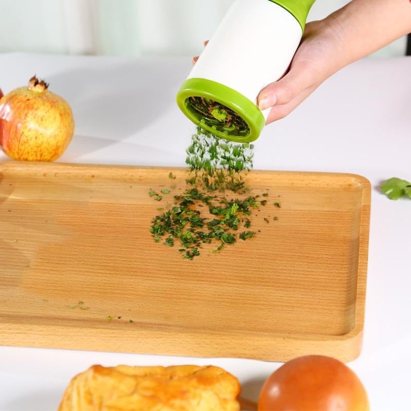🌿White & Green Compact Cordless Herb Chopper, Efficient Cilantro & Herb Mincer, Easy to Operate & Clean