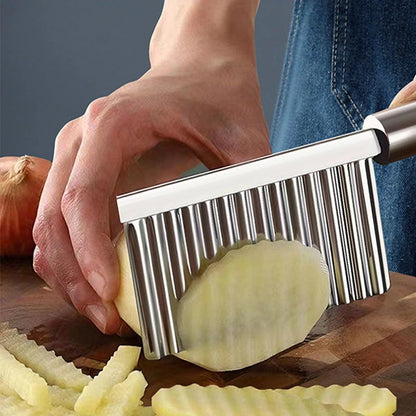 🔥Buy 1 Get 1 Free - Stainless Steel Crinkle Cut Knife