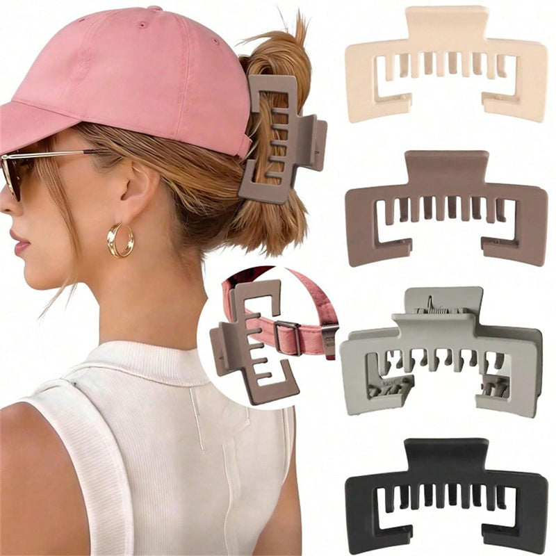 🔥Minimalist Hollow Square Hair Accessory For Women