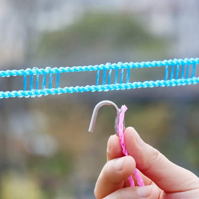 ✨Need a sturdy travel drying line? Heavy-Duty Portable Adjustable Clothesline with Dual Hooks for All Scenes!