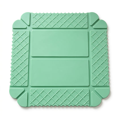 🍳🧲 Magnetic Silicone Heat-Resistant Mat – Transforms From A Flat Mat Into A Small Folding Tray.