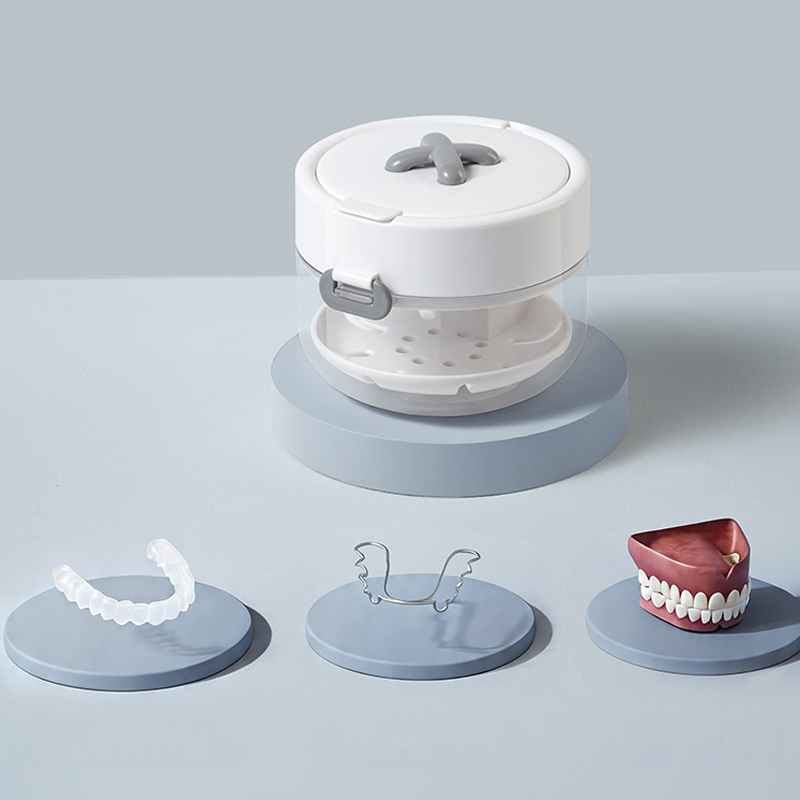🦷3-in-1 Liftable Denture Cleaner Box | Retainer Invisible Aligner Portable Soaking Storage Case